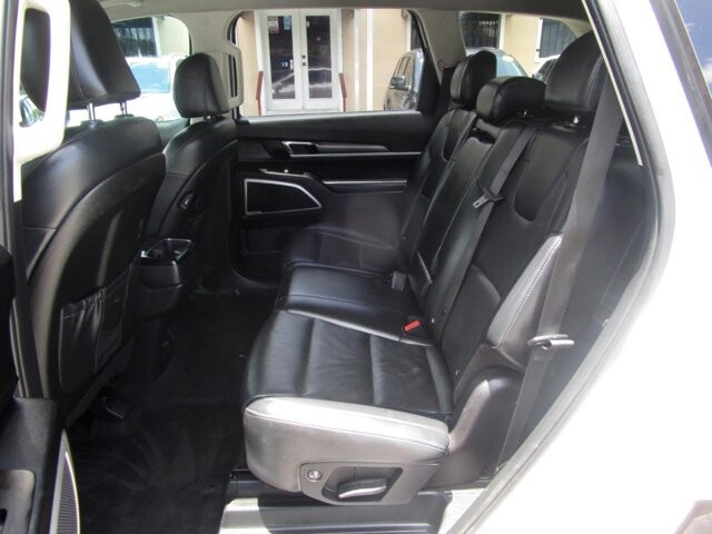 2020 Kia Telluride in Tampa, FL 33604-6914 - 18027477 11