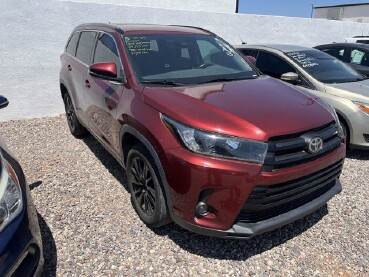 2019 Toyota Highlander in Mesa, AZ 85212