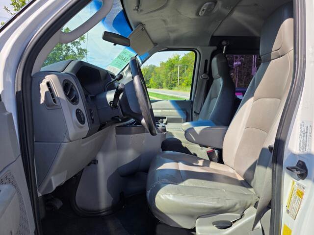 2010 Ford E-250 and Econoline 250 in Blauvelt, NY 10913 - 18027735 11