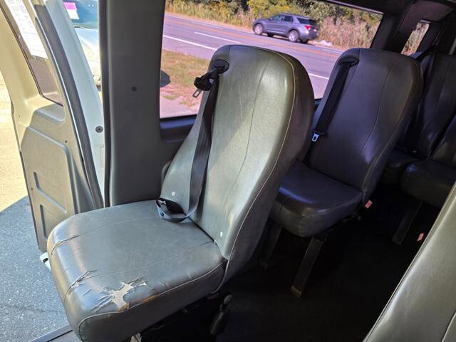 2010 Ford E-250 and Econoline 250 in Blauvelt, NY 10913 - 18027735 49