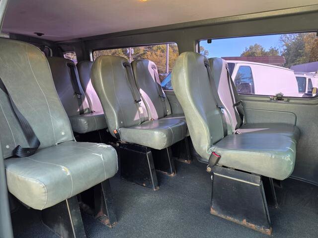 2010 Ford E-250 and Econoline 250 in Blauvelt, NY 10913 - 18027735 47