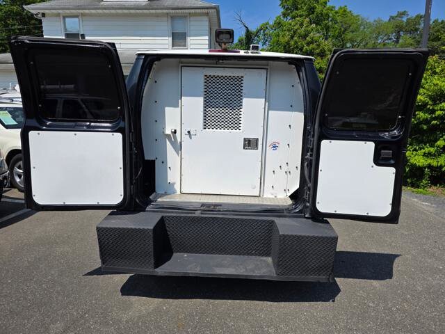 2009 Ford E-350 and Econoline 350 in Blauvelt, NY 10913 - 18027737 26