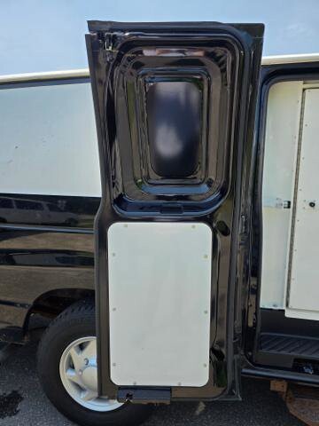 2009 Ford E-350 and Econoline 350 in Blauvelt, NY 10913 - 18027737 49
