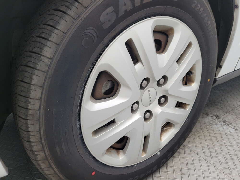 2016 Dodge Grand Caravan in Phoenix, AZ 85022 - 18027765 31