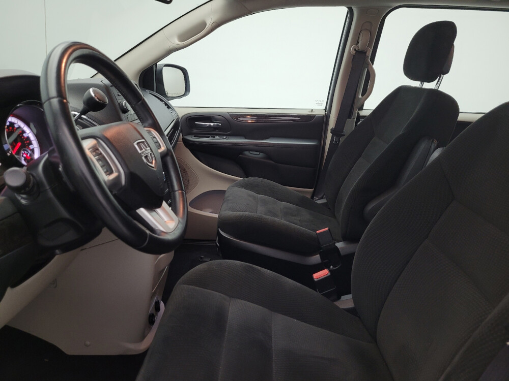 2016 Dodge Grand Caravan in Phoenix, AZ 85022 - 18027765 17
