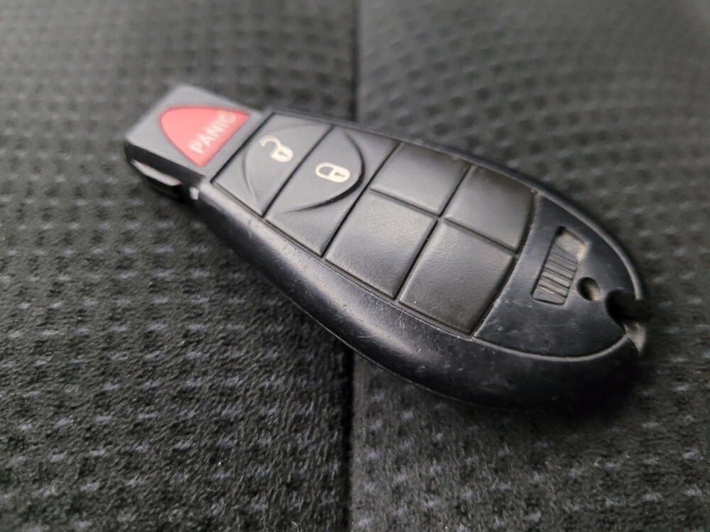 2016 Dodge Grand Caravan in Phoenix, AZ 85022 - 18027765 32