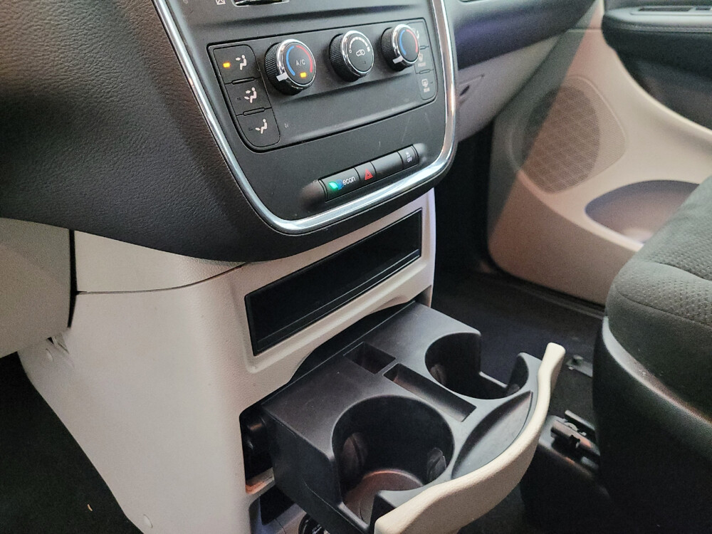 2016 Dodge Grand Caravan in Phoenix, AZ 85022 - 18027765 26