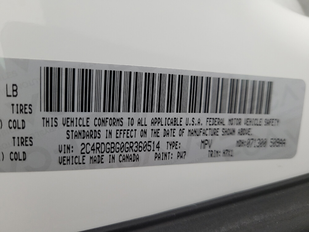 2016 Dodge Grand Caravan in Phoenix, AZ 85022 - 18027765 33