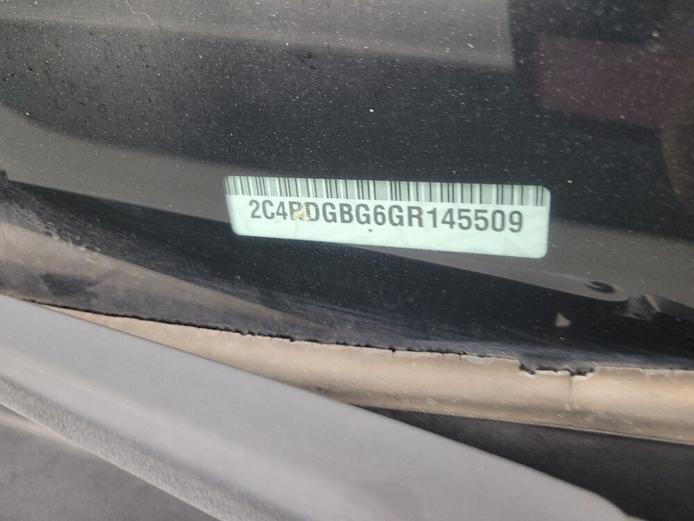 2016 Dodge Grand Caravan in Indianapolis, IN 46222 - 18027859 33