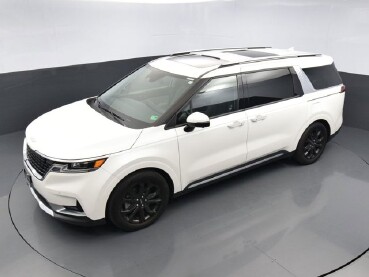 2022 Kia Carnival in Winchester, VA 22602