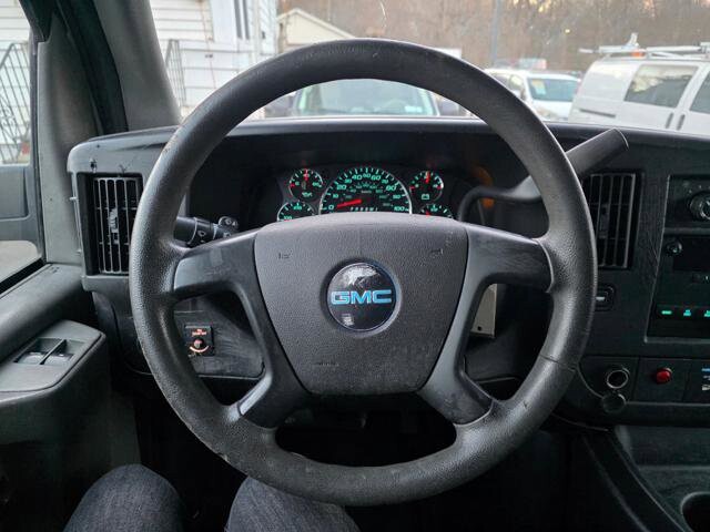 2014 GMC Savana 2500 in Blauvelt, NY 10913 - 18028274 13