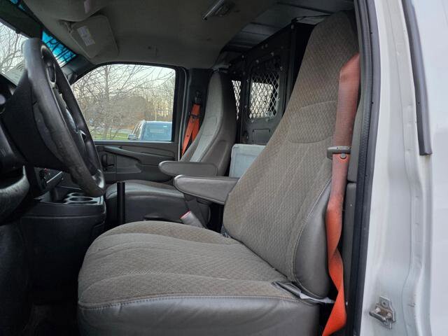 2014 GMC Savana 2500 in Blauvelt, NY 10913 - 18028274 12