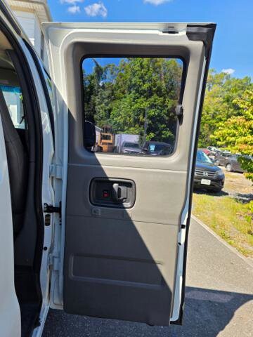 2019 Chevrolet Express 2500 in Blauvelt, NY 10913 - 18028277 48