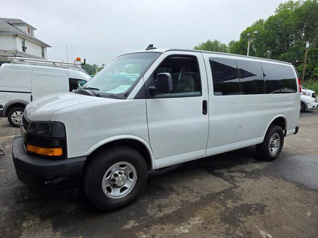 2019 Chevrolet Express 2500 in Blauvelt, NY 10913 - 18028277 53