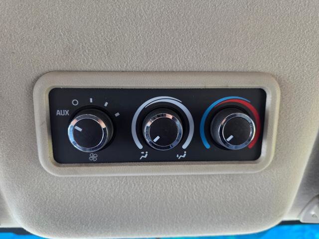 2019 Chevrolet Express 2500 in Blauvelt, NY 10913 - 18028277 23