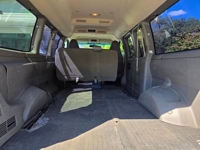 2019 Chevrolet Express 2500 in Blauvelt, NY 10913 - 18028277 35