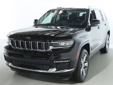2021 Jeep Grand Cherokee L in Bedford, OH 44146