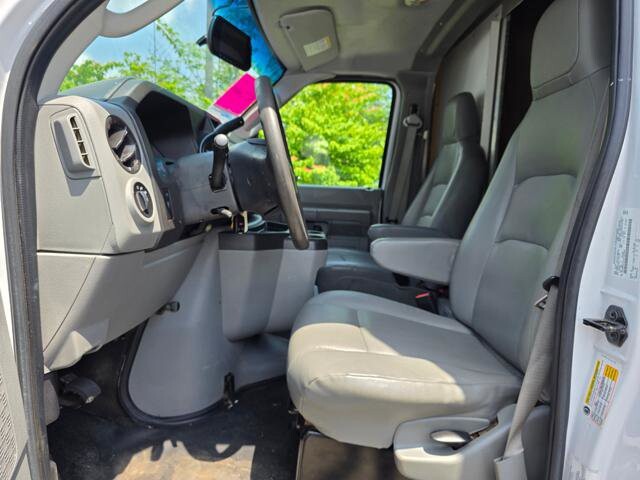 2019 Ford E-350 and Econoline 350 in Blauvelt, NY 10913 - 18028298 11