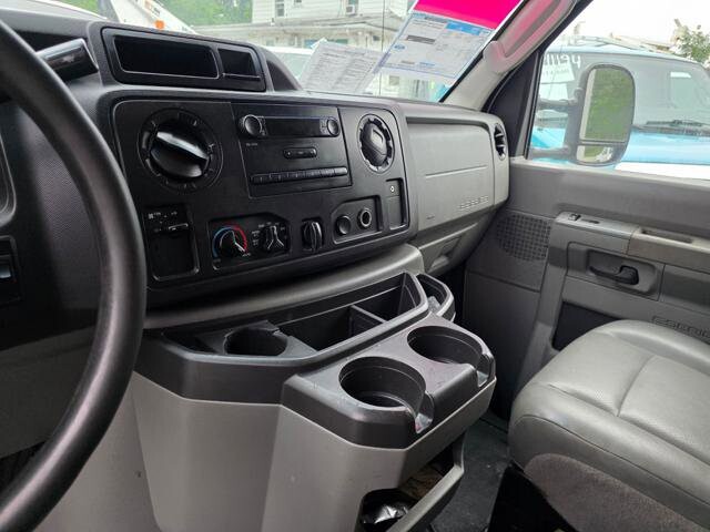 2019 Ford E-350 and Econoline 350 in Blauvelt, NY 10913 - 18028298 16