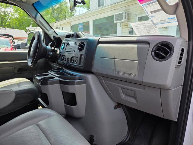 2019 Ford E-350 and Econoline 350 in Blauvelt, NY 10913 - 18028298 45
