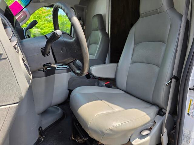 2019 Ford E-350 and Econoline 350 in Blauvelt, NY 10913 - 18028298 12