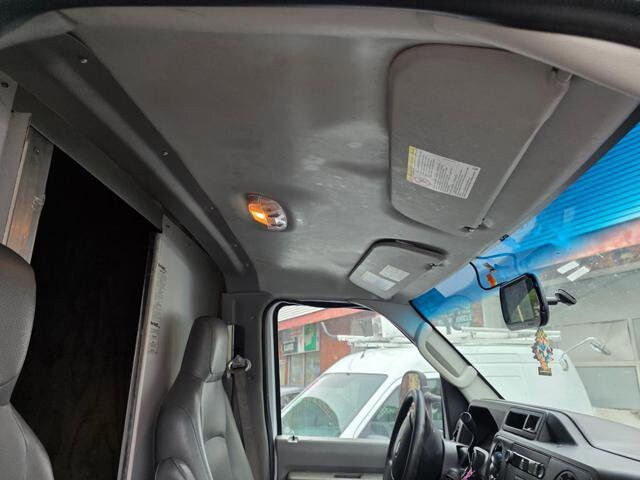 2019 Ford E-350 and Econoline 350 in Blauvelt, NY 10913 - 18028298 49