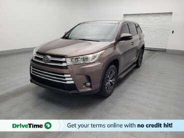 2018 Toyota Highlander in Pensacola, FL 32505