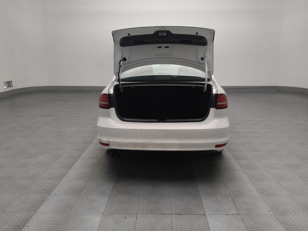 2016 Volkswagen Jetta in Morrow, GA 30260 - 18028802 29