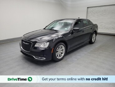 2017 Chrysler 300 in Des Moines, IA 50310