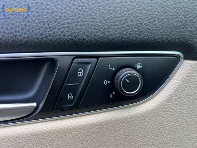 2017 Volkswagen Passat in Decatur, GA 30032 - 18029124 37