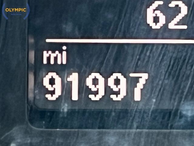 2017 Volkswagen Passat in Decatur, GA 30032 - 18029124 26