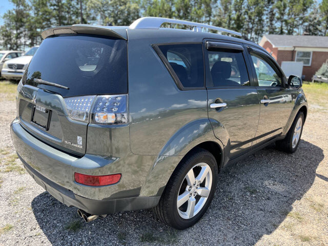 2008 Mitsubishi Outlander in Hickory, NC 28602-5144 - 18029602 6