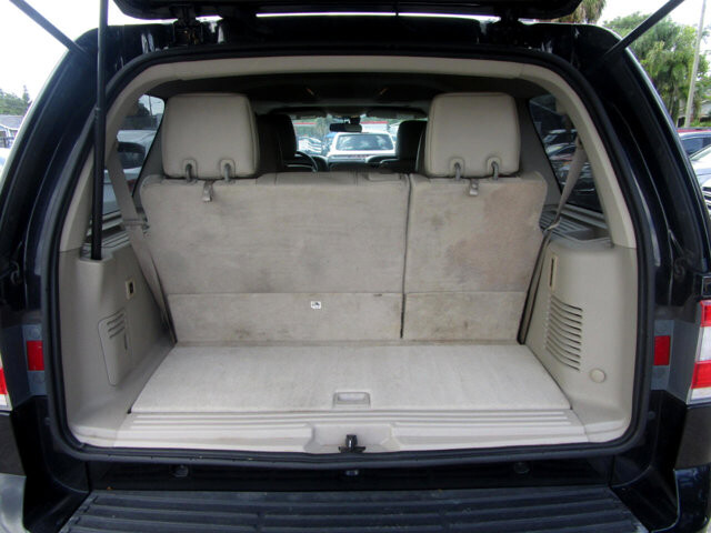 2016 Lincoln Navigator in Tampa, FL 33604-6914 - 18029770 28