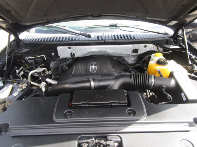 2016 Lincoln Navigator in Tampa, FL 33604-6914 - 18029770 24