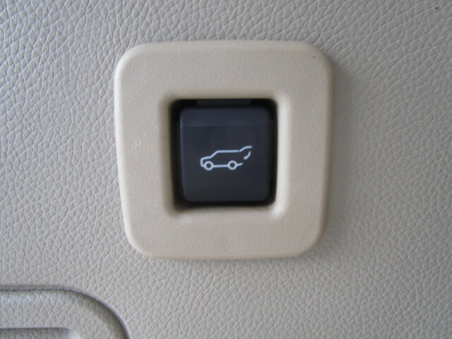 2016 Lincoln Navigator in Tampa, FL 33604-6914 - 18029770 29