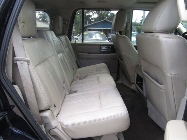 2016 Lincoln Navigator in Tampa, FL 33604-6914 - 18029770 10