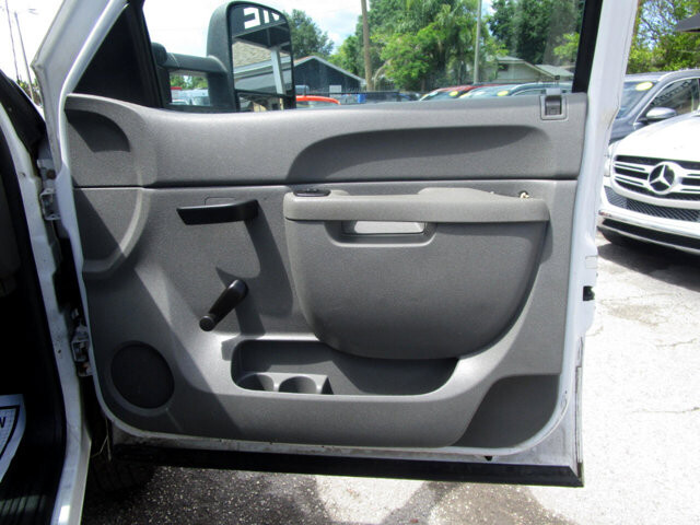 2013 Chevrolet Silverado 2500 in Tampa, FL 33604-6914 - 18029773 14