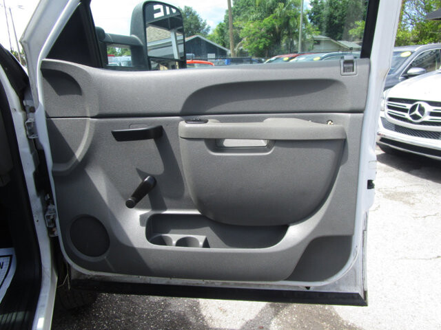 2013 Chevrolet Silverado 2500 in Tampa, FL 33604-6914 - 18029773 14