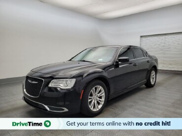 2018 Chrysler 300 in Glendale, AZ 85301