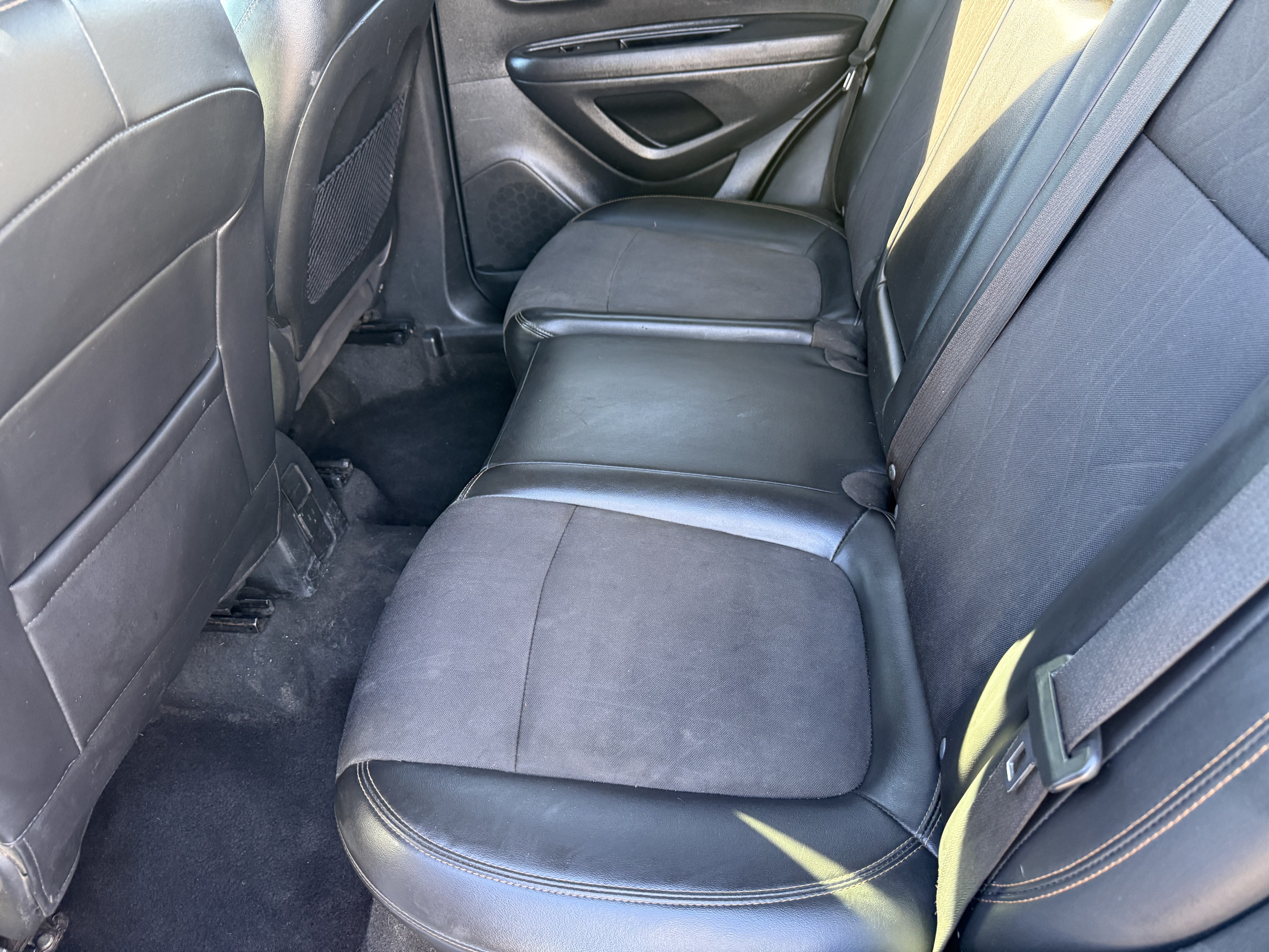 2019 Chevrolet Trax in Phoenix, AZ 85022 - 18030000 8