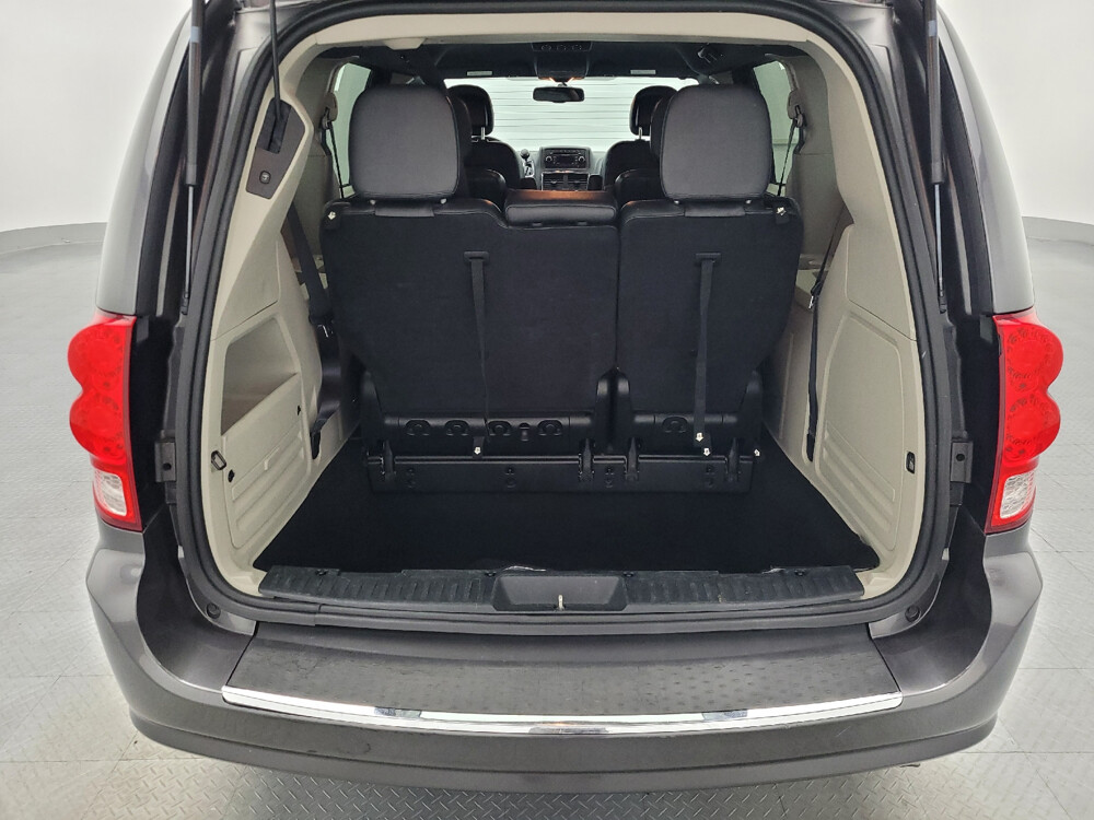 2017 Dodge Grand Caravan in Miami, FL 33157 - 18030090 29