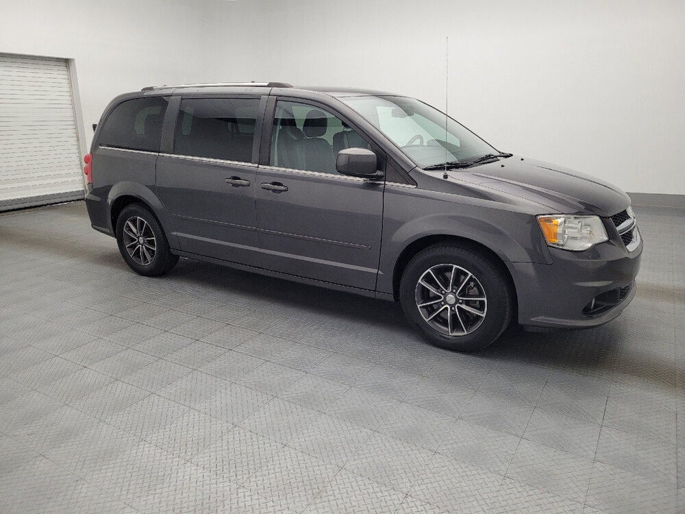 2017 Dodge Grand Caravan in Miami, FL 33157 - 18030090 11