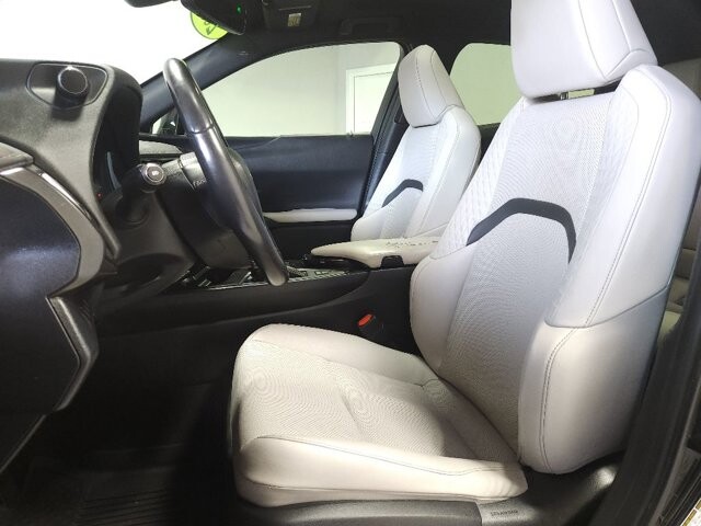 2021 Lexus UX 250h in Cinnaminson, NJ 08077 - 18030303 11