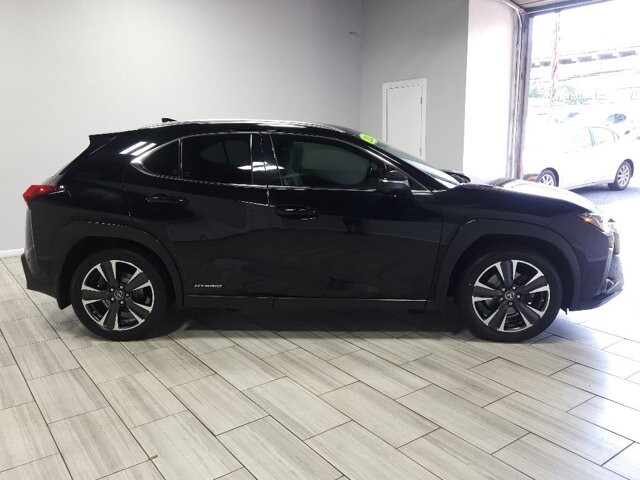 2021 Lexus UX 250h in Cinnaminson, NJ 08077 - 18030303 6