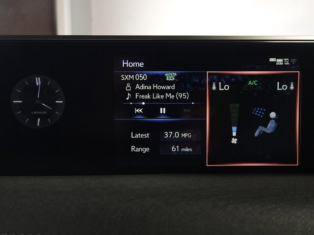 2021 Lexus UX 250h in Cinnaminson, NJ 08077 - 18030303 21