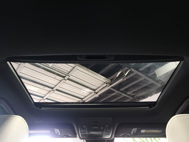 2021 Lexus UX 250h in Cinnaminson, NJ 08077 - 18030303 15