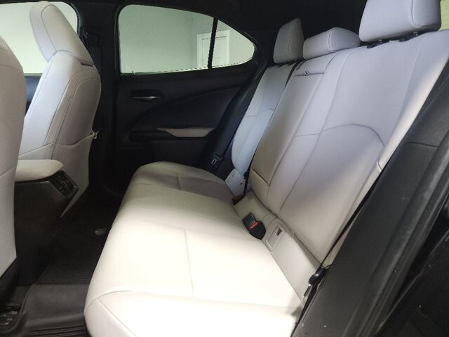 2021 Lexus UX 250h in Cinnaminson, NJ 08077 - 18030303 13