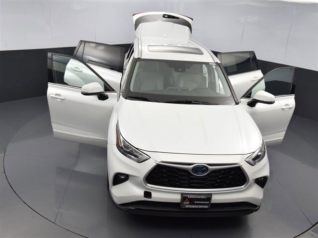 2022 Toyota Highlander in Winchester, VA 22602 - 18030311 72