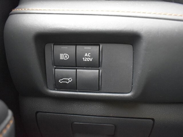 2022 Toyota Highlander in Winchester, VA 22602 - 18030311 129