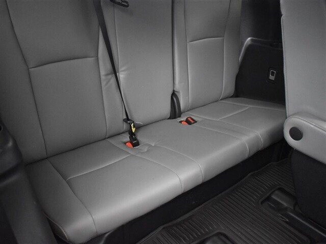 2022 Toyota Highlander in Winchester, VA 22602 - 18030311 100